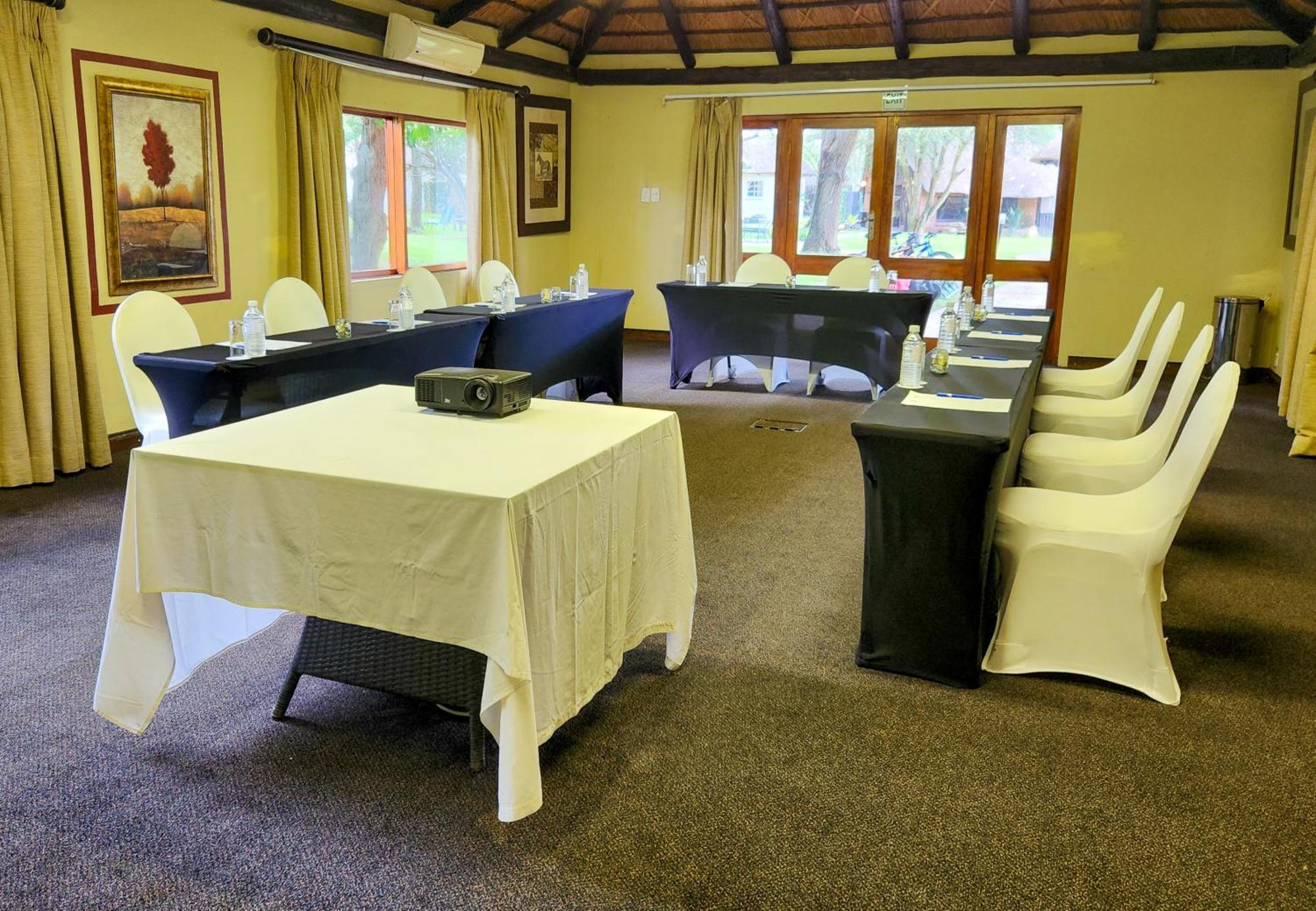 Ditholo Game Lodge Bela Bela Extérieur photo